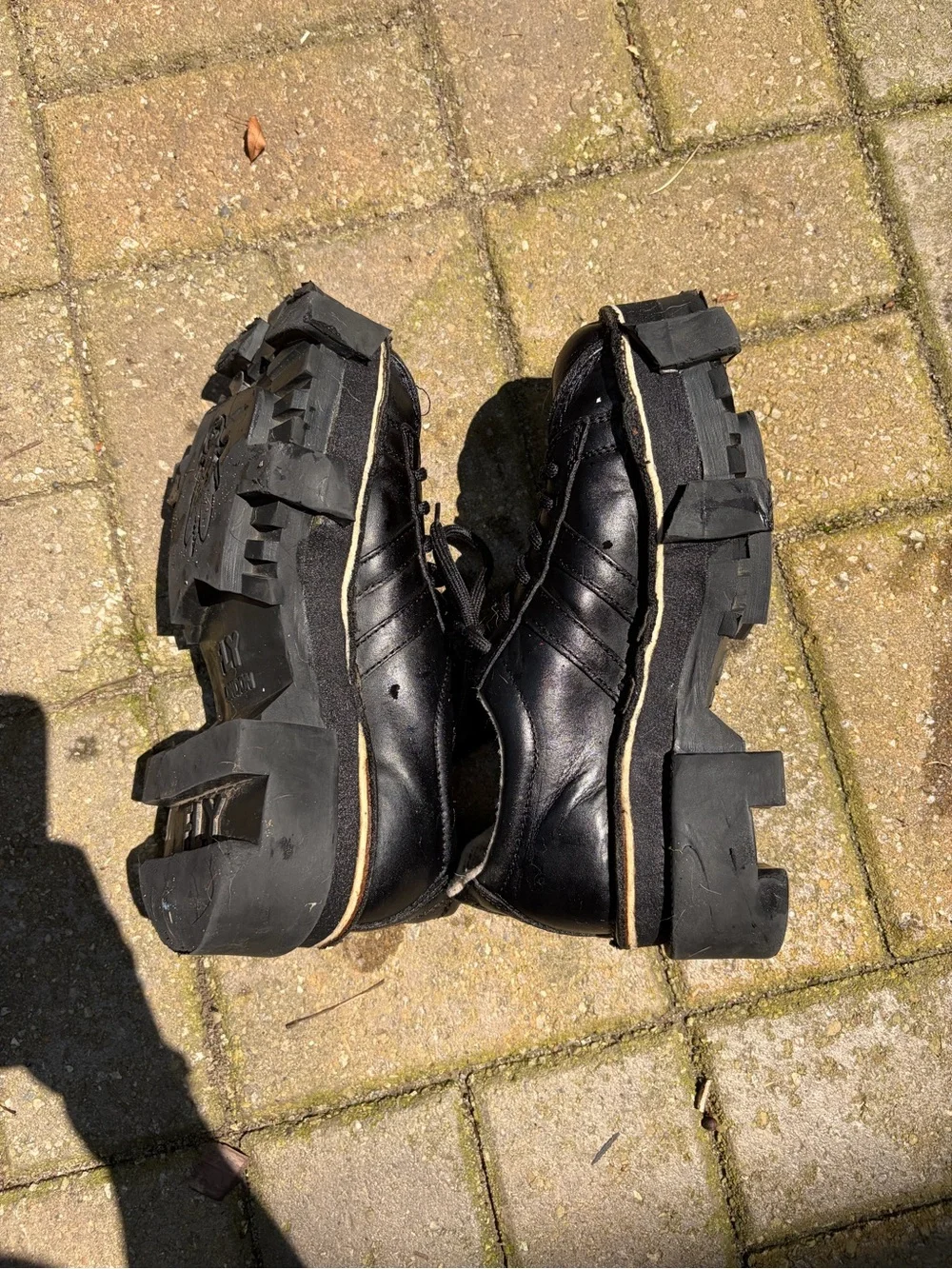 Vintage 90s Fly London Black Leather Platform Lace-Up Shoes